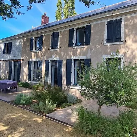 Pierres De Loire- Linge Inclus -1er Etage